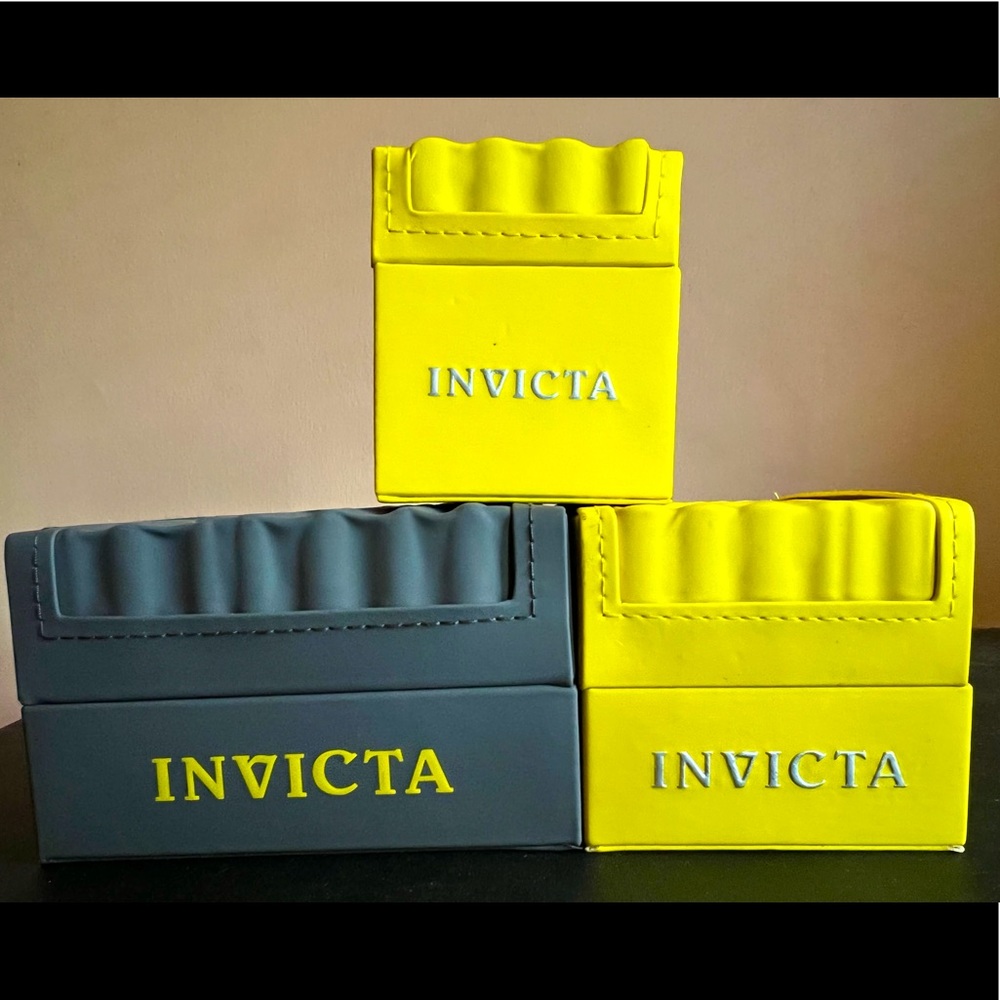 Authentic Invicta Men & Women’s Watch Boxes